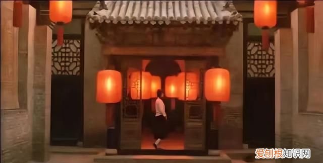 大红灯笼高高挂颂莲最后是装疯吗