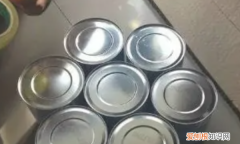 空奶粉罐怎么做沙发，9个奶粉罐改造小沙发教程