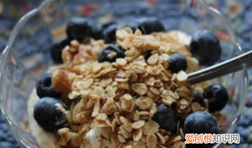 隔夜麦片是什么原理，隔夜燕麦和不隔夜有什么区别