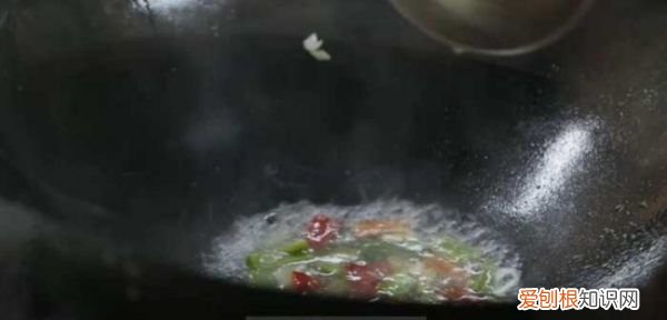 怎么做熘肉段,溜肉段的做法东北