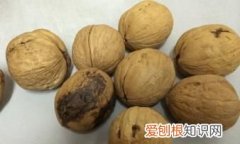 桃核发霉的桃子还能吃吗，怎样避免挑到内核发霉的桃子