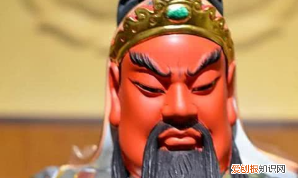 刚正不阿指的是哪一个人物，刚正不阿的人是谁历史人物