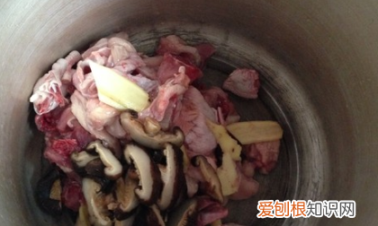 黄焖鸭子做法，黄焖鸭怎么做好吃又简单