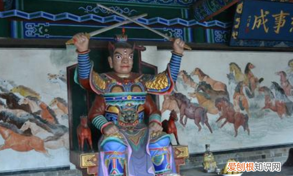 马王爷是什么神，神话故事中马王爷,闻仲,杨戬都有三只眼睛吗