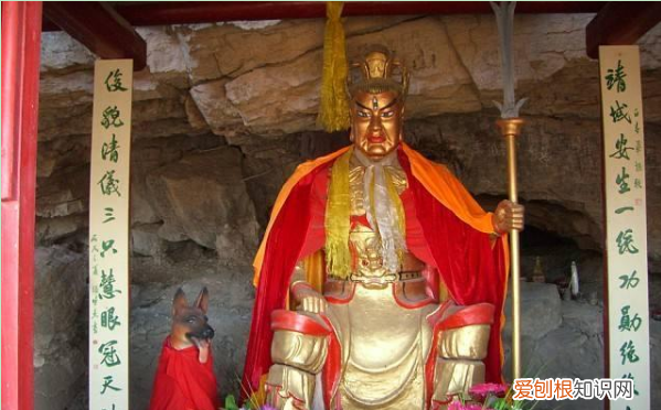 马王爷是什么神，神话故事中马王爷,闻仲,杨戬都有三只眼睛吗