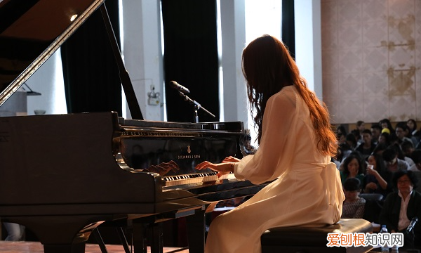 手机上怎么提取纯伴奏