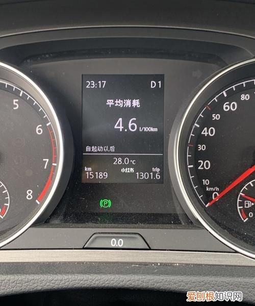 高尔夫6排量的油耗高，高尔夫1.6l油耗多少一公里