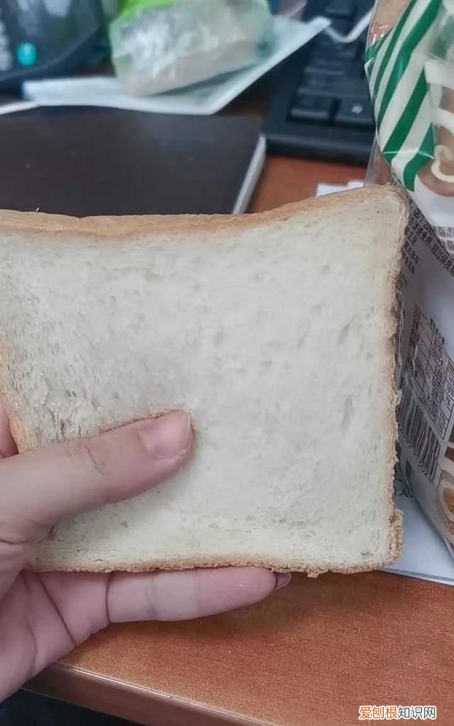 过期半年的面包外观没有变化,面包过期半年还有变化吗