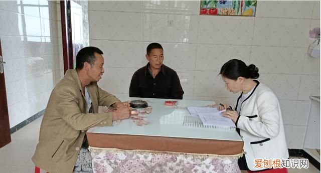 突发严重困难户是指,严重困难户和边缘户的区别