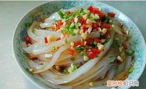 天气热吃什么样的凉粉最合适,自制凉粉天气炎热多吃凉粉