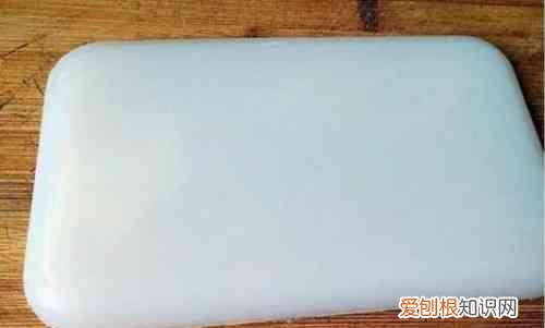 天气热吃什么样的凉粉最合适,自制凉粉天气炎热多吃凉粉