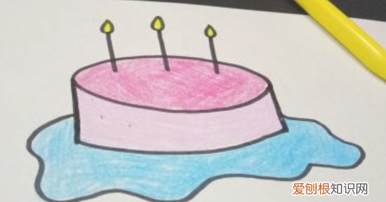 生日蛋糕怎么画又漂亮，简单的生日蛋糕怎么画呢