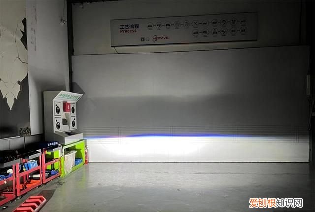 比亚迪汉矩阵式led大灯