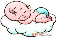 宝宝后半夜总是使劲怎么回事 ，婴儿一到后半夜就使劲咋回事