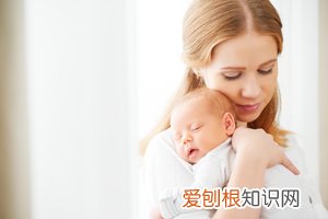 新生儿头三个月长得快吗 ,新生儿三个月头发长得慢