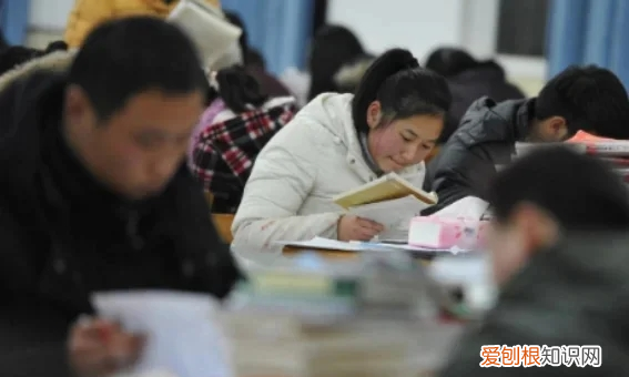 成人怎么考研究生，成考本科怎么考研究生是全日制的吗