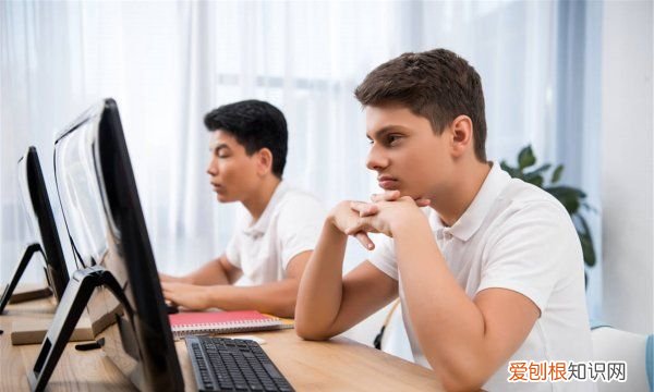 Premiere如何添加字体，pr字体怎么导入使用