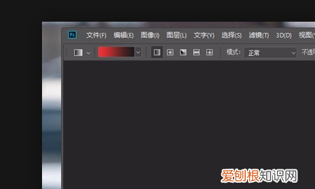 ps右边工具栏怎么还原，ps软件打开后没有工具栏