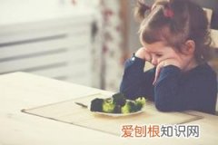 为什么怀女孩会晨吐 ，怀孕晨吐是女孩吗
