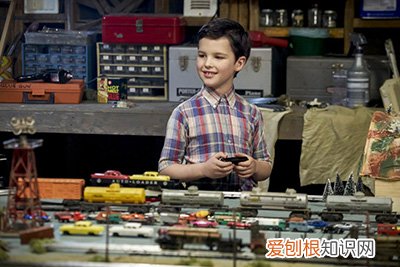 小男孩就一定难养吗？掌握这四条黄金教育法则轻松应对，培养孩子的9个黄金教育法则
