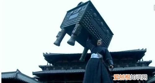 楚虽三户亡秦必楚出自 楚虽三户亡秦必楚出自哪里
