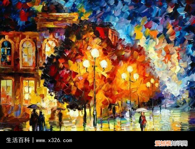 华灯初上且看灯火阑珊处 华灯初上灯火璀璨什么意思