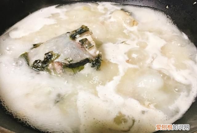鱼头白汤怎么做好吃,做鱼头汤鱼头去鳃吗