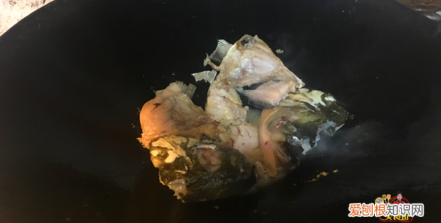 鱼头豆腐汤正宗做法小孩爱吃,鱼头豆腐汤怎么做小孩喜欢喝