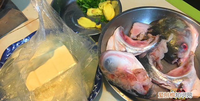 鱼头豆腐汤正宗做法小孩爱吃,鱼头豆腐汤怎么做小孩喜欢喝