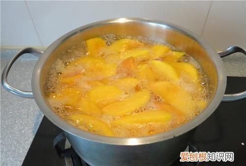 鲜黄桃上市了吗 黄桃大量上市,你真的会吃吗