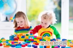 宝宝不认人正常吗 ，宝宝有时候认人有时候不认人