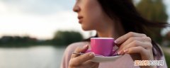 莓茶为什么有白白的霜 莓茶外面的白霜能喝吗