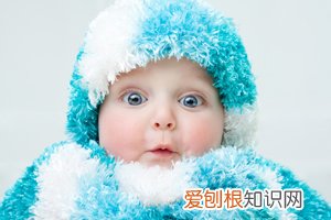 新生儿第一天哭有眼泪正常吗 ，新生儿第一天哭有眼泪正常吗