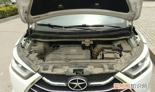 瑞风s3空气滤芯怎么换，江淮瑞风s3二手车能卖多少钱