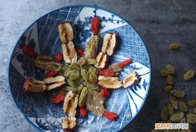 上海过年为什么吃八宝,上海人怎么做咸的八宝饭好吃