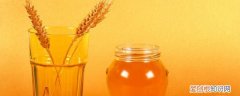 蜂蜜可不可以跟茶叶一起喝 茶叶蜂蜜可不可以一起喝