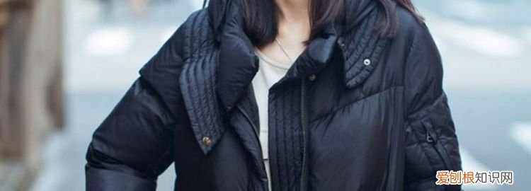 羽绒服可以放在洗衣机里烘干吗视频 羽绒服可以滚筒烘干吗