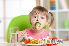 小孩儿练腹肌会长不高吗，小孩练腹肌会不会长不大？
