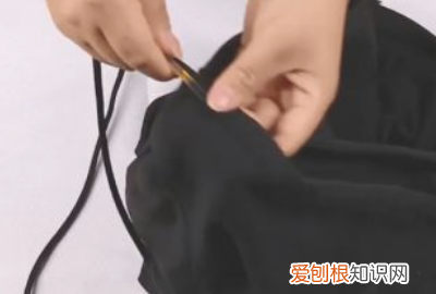 卫衣绳子太长怎么缩短 ，卫衣的绳子太长了怎么打结？
