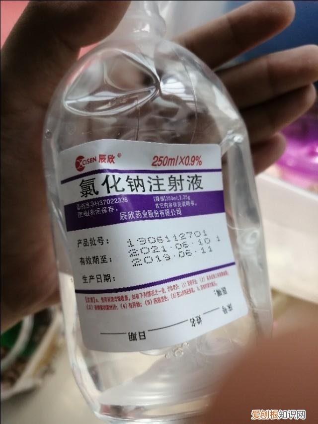 仓鼠眼睛睁不大 ,仓鼠眼睛变小怎么回事?
