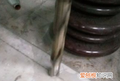 给不锈钢打孔用什么钻头 ，不锈钢打孔打不动怎么办？
