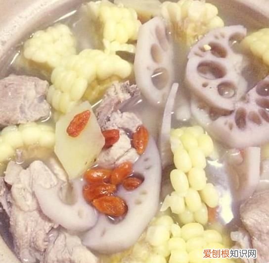 蓮藕排骨玉米湯的功效與作用 ，排骨蓮藕玉米湯放什么調(diào)料？