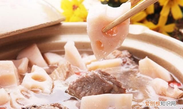 蓮藕排骨玉米湯的功效與作用 ，排骨蓮藕玉米湯放什么調(diào)料？