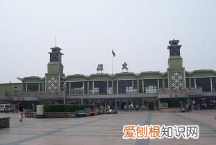 保定站就是保定西站嗎 ，保定站是不是保定東站？