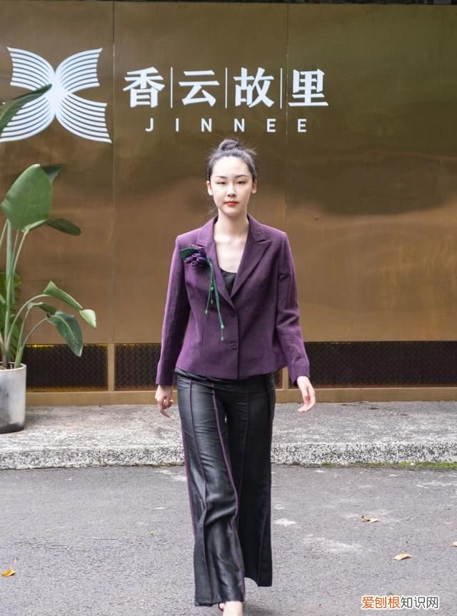 24节气中的白露是什么意思? ，24节气当中的白露是什么意思？
