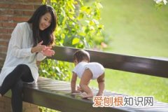 六个半月宝宝恋奶怎么办 ，六个月怎么喂奶