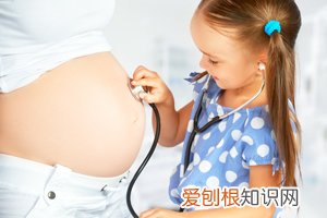 怀孕晒太阳对胎儿好吗 ，怀孕晒太阳对胎儿好吗视频