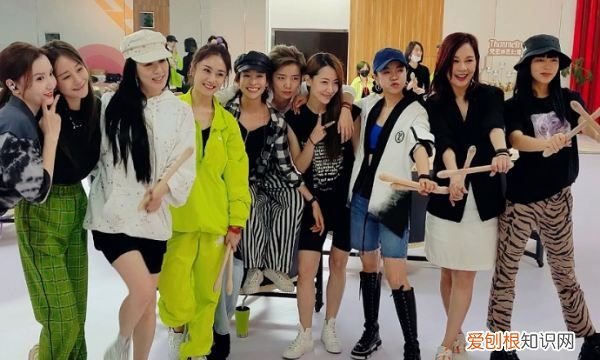 乘风破浪姐姐们评委几个，乘风破浪的姐姐们三公淘汰
