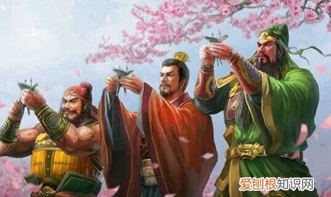 刘关张桃园三结义拜的是什么东西 ,刘关张桃园三结义拜的是关二爷?
