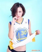 詹姆斯有库里的投篮技术吗 ，詹姆斯有库里的投篮姿势吗？